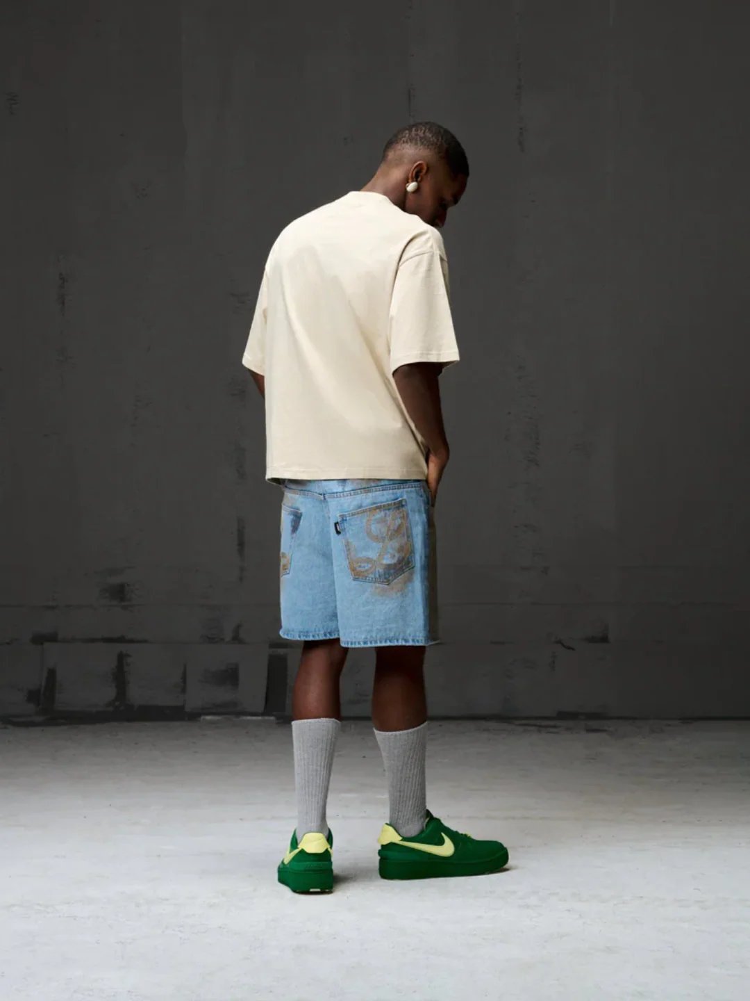 Beige Boxy Fit tee - Image 5