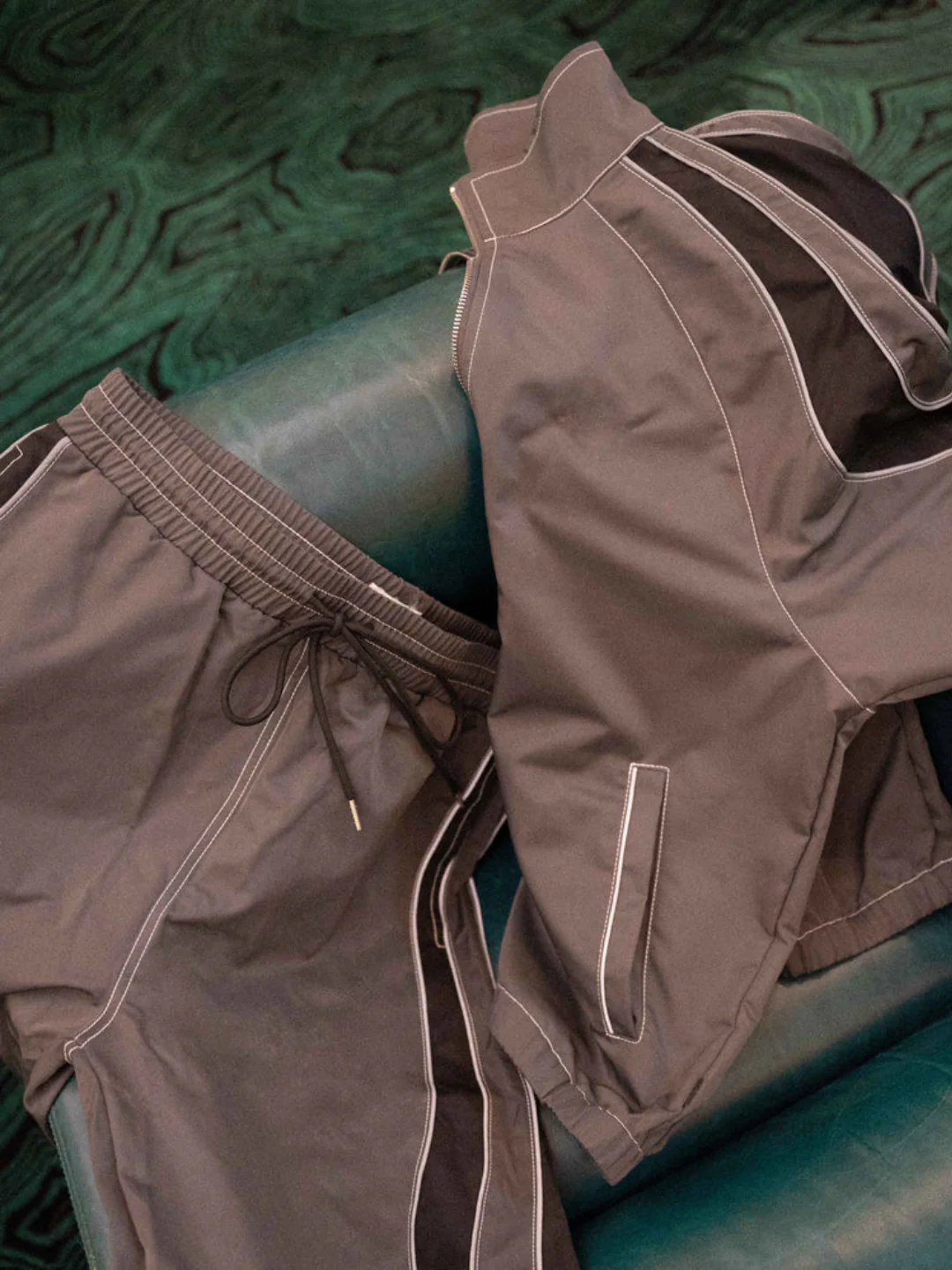 Ondi Jacket And Pant - Image 5