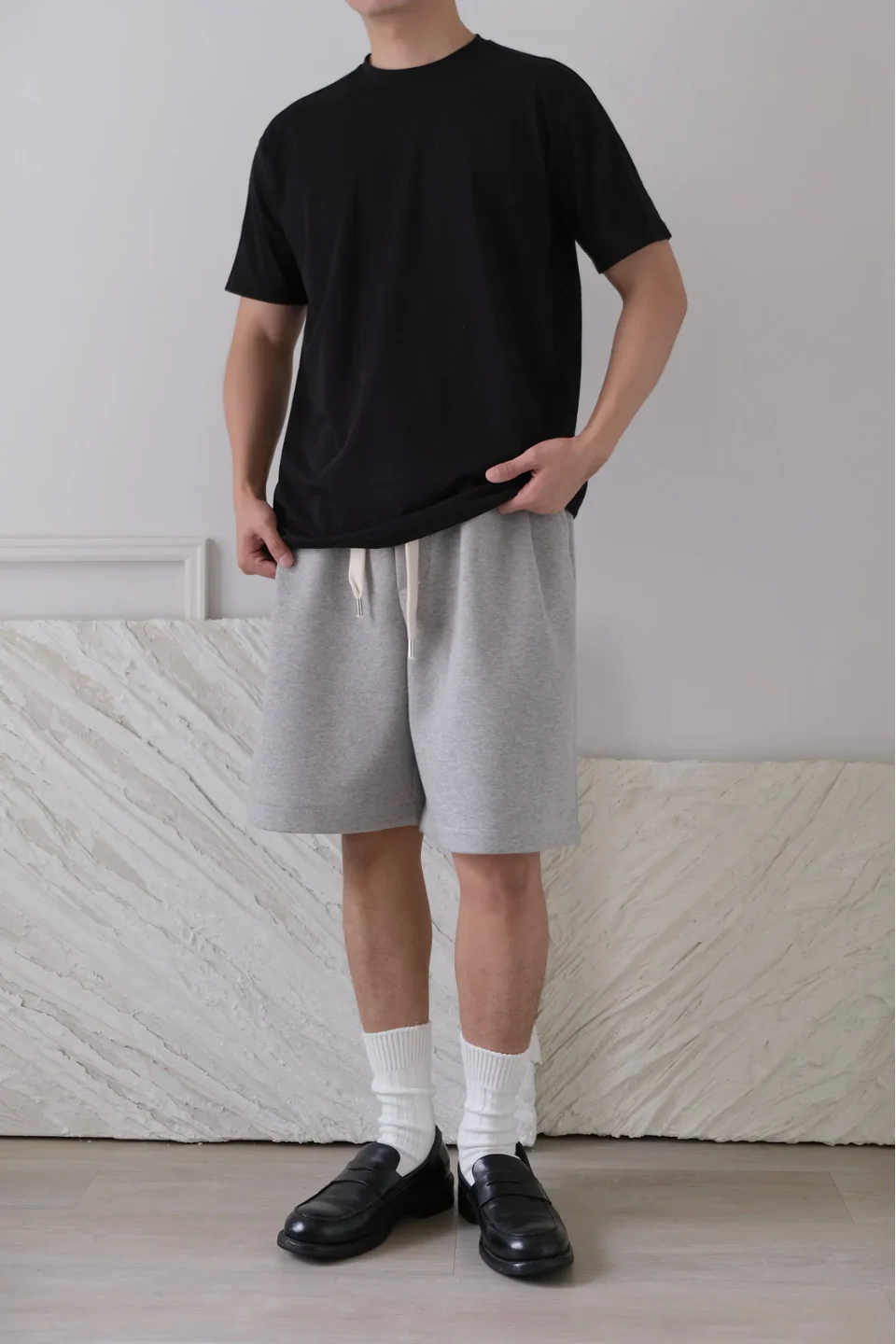 Sweat Shorts With Cotton Belt - Image 11