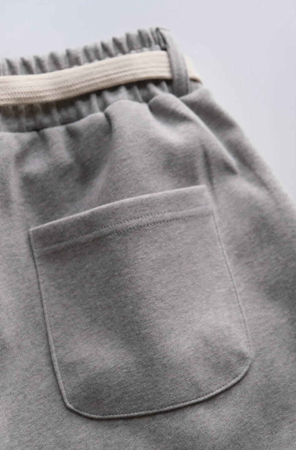 Sweat Shorts With Cotton Belt - Image 7