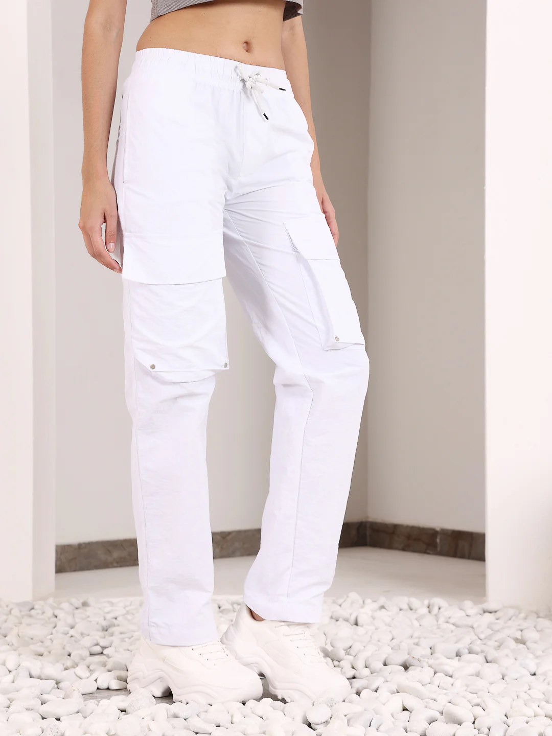 WHITE RIPSTOP FRONT POCKET CARGOS - Image 4